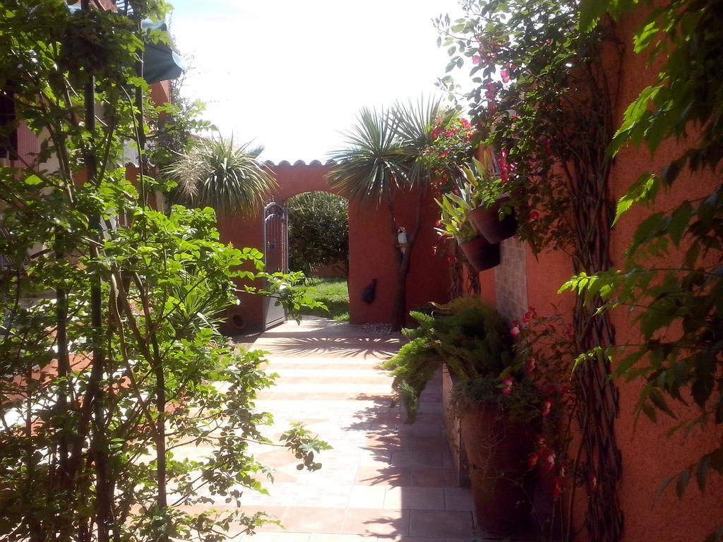 La Gentolière Bed and Breakfast Pollestres Esterno foto