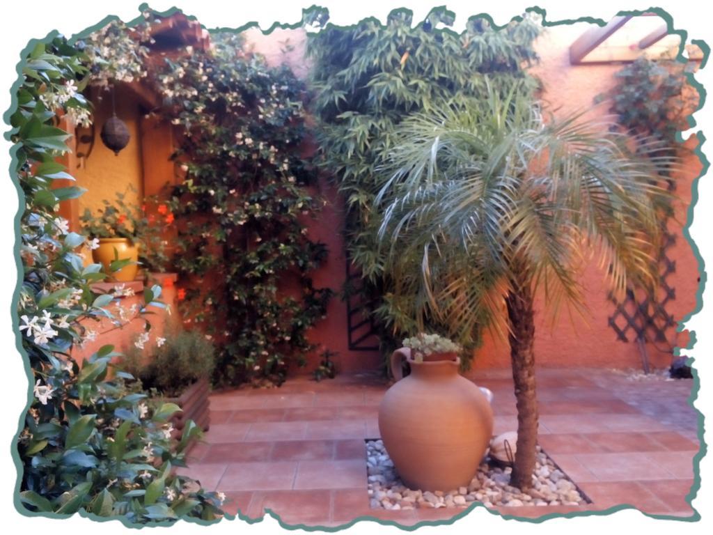 La Gentolière Bed and Breakfast Pollestres Esterno foto